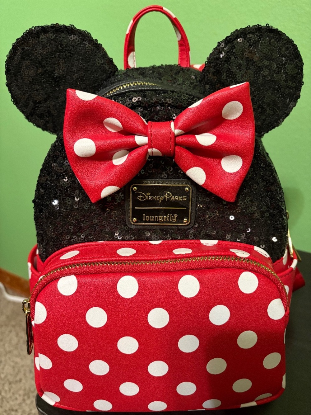 Minnie Mouse-Loungefly Backpack - Picture 1 of 3